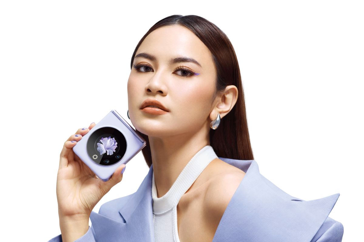 TECNO resmi hadirkan PHANTOM V Flip 5G di dalam tempat Indonesia
